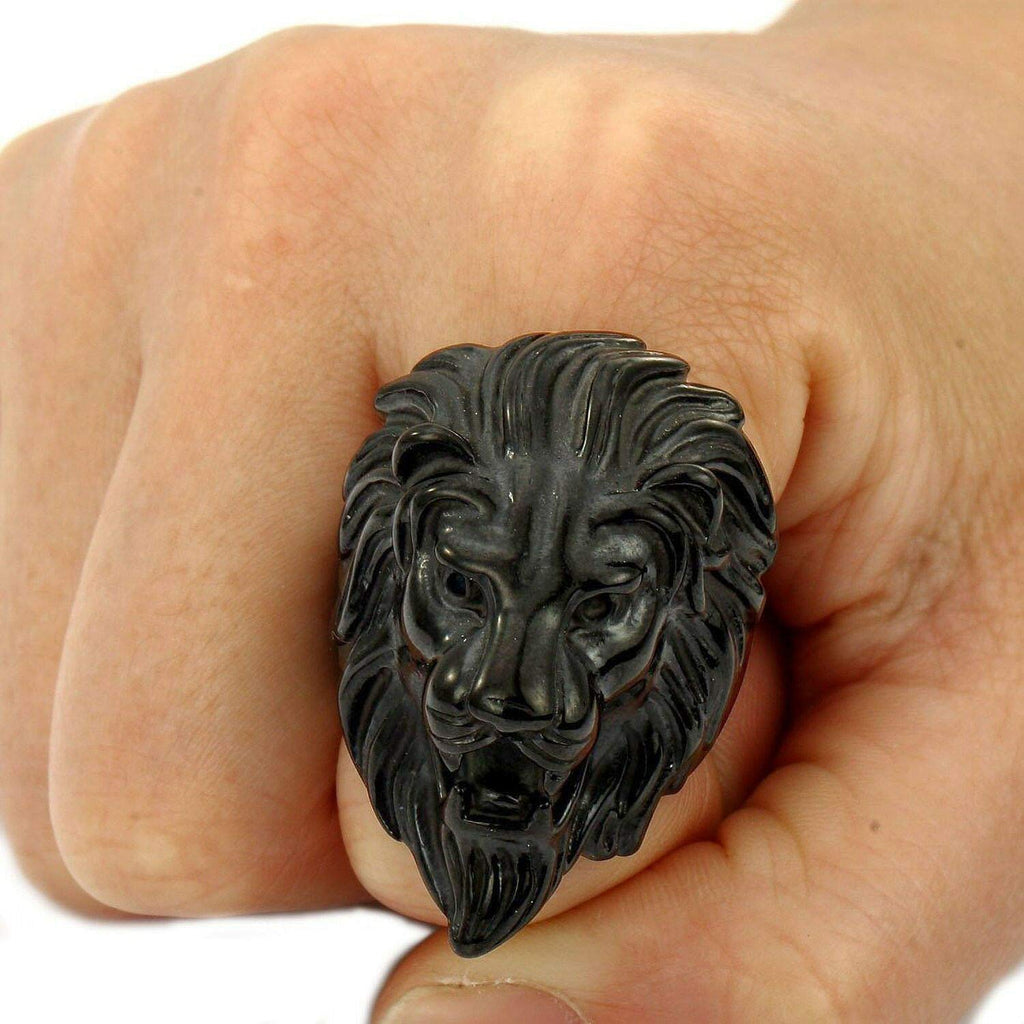 Antique Lions Head Ring with Diamond Eyes and Ruby Mouth in 14K Yellow –  Jewels With Stories